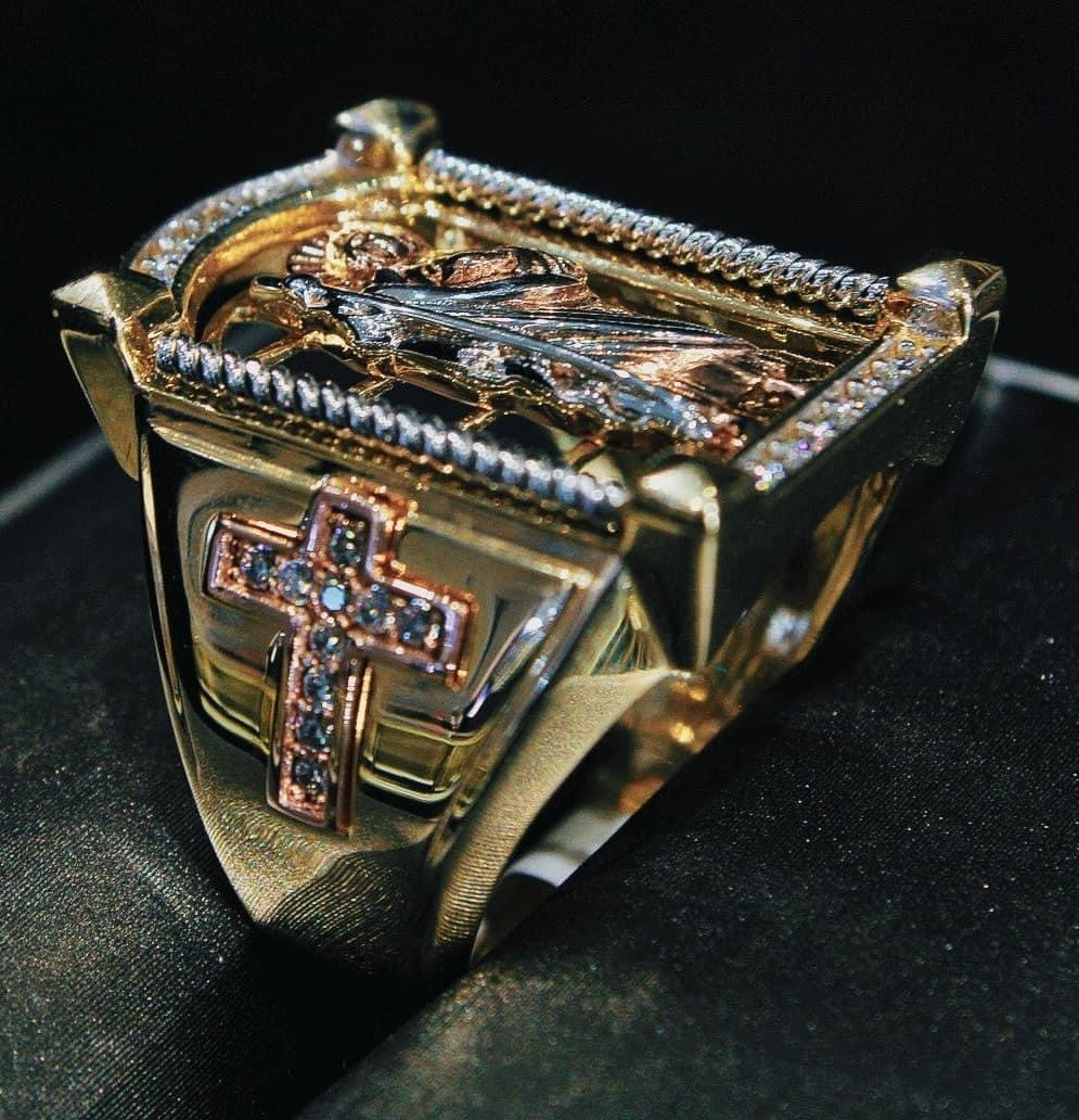 Anillo de oro de 14 kilates