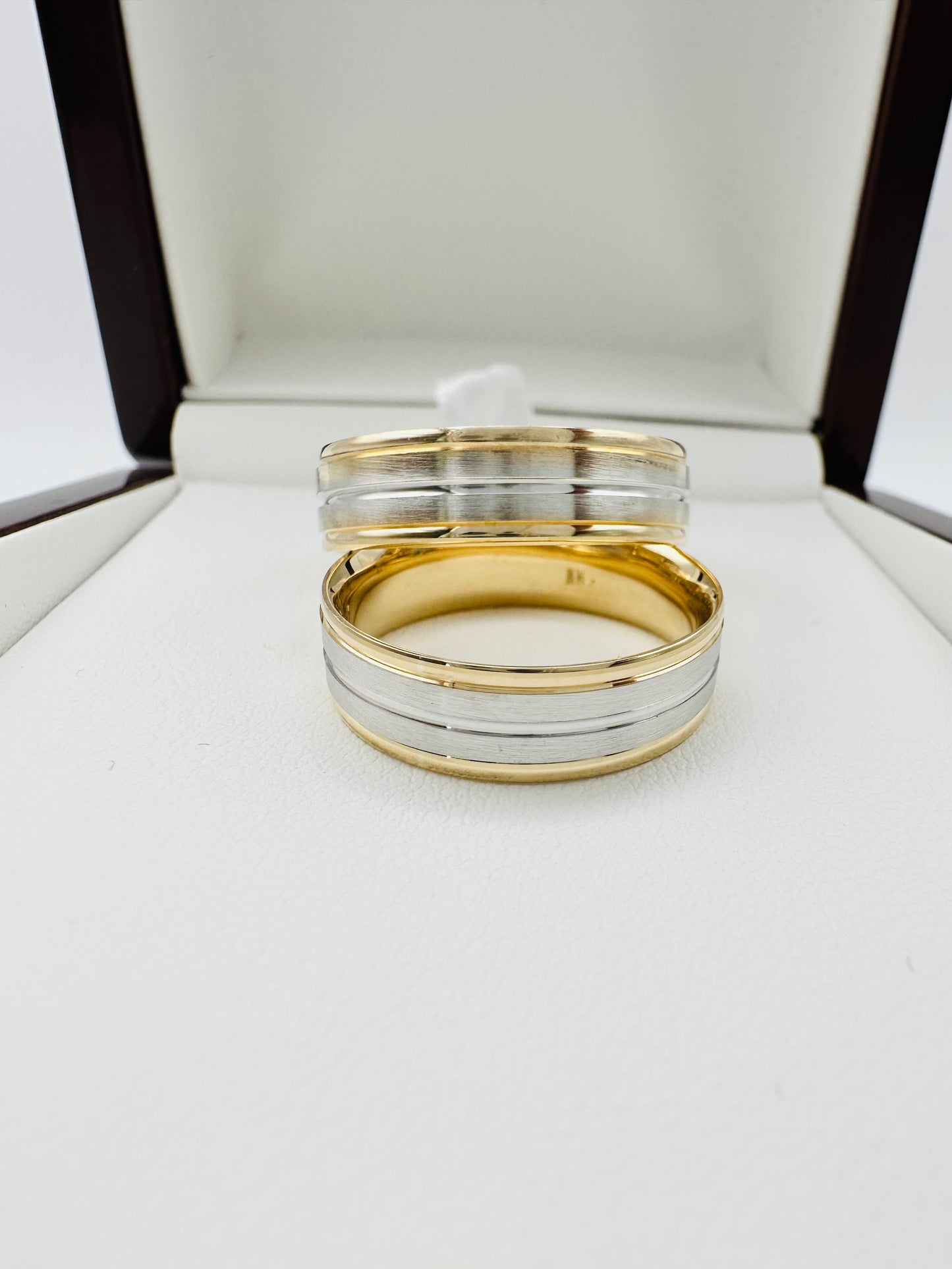 Anillo de oro de 14 kilates